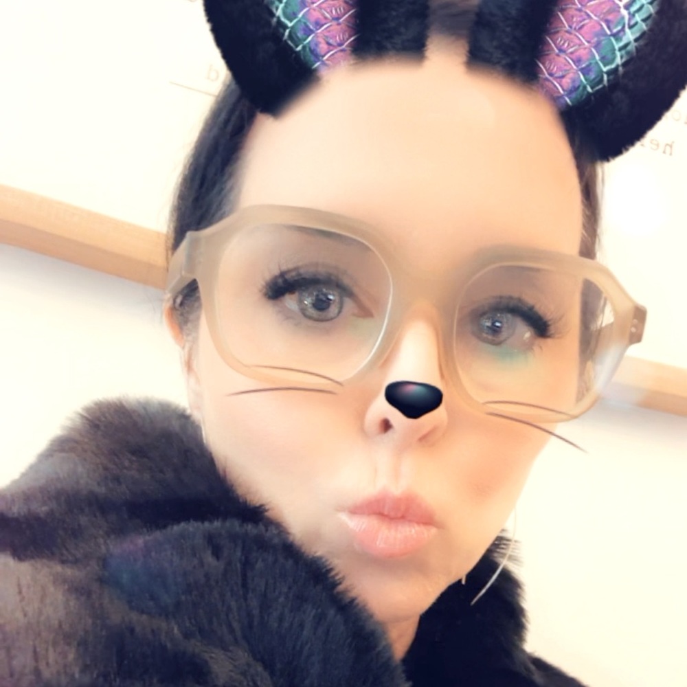 Meet your Posher, Betsy